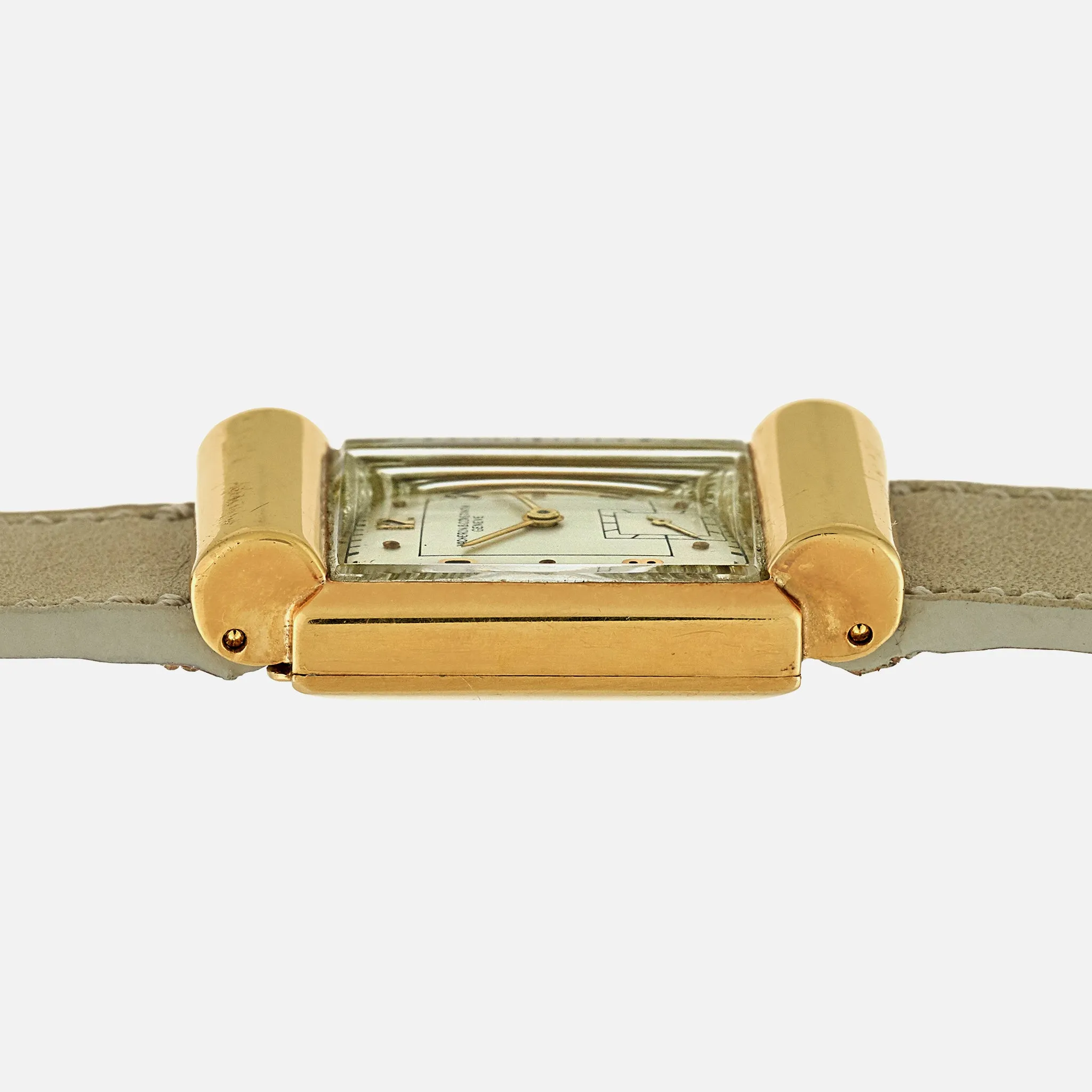 1945 Vacheron Constantin Ref. 4009 With Hooded Lugs