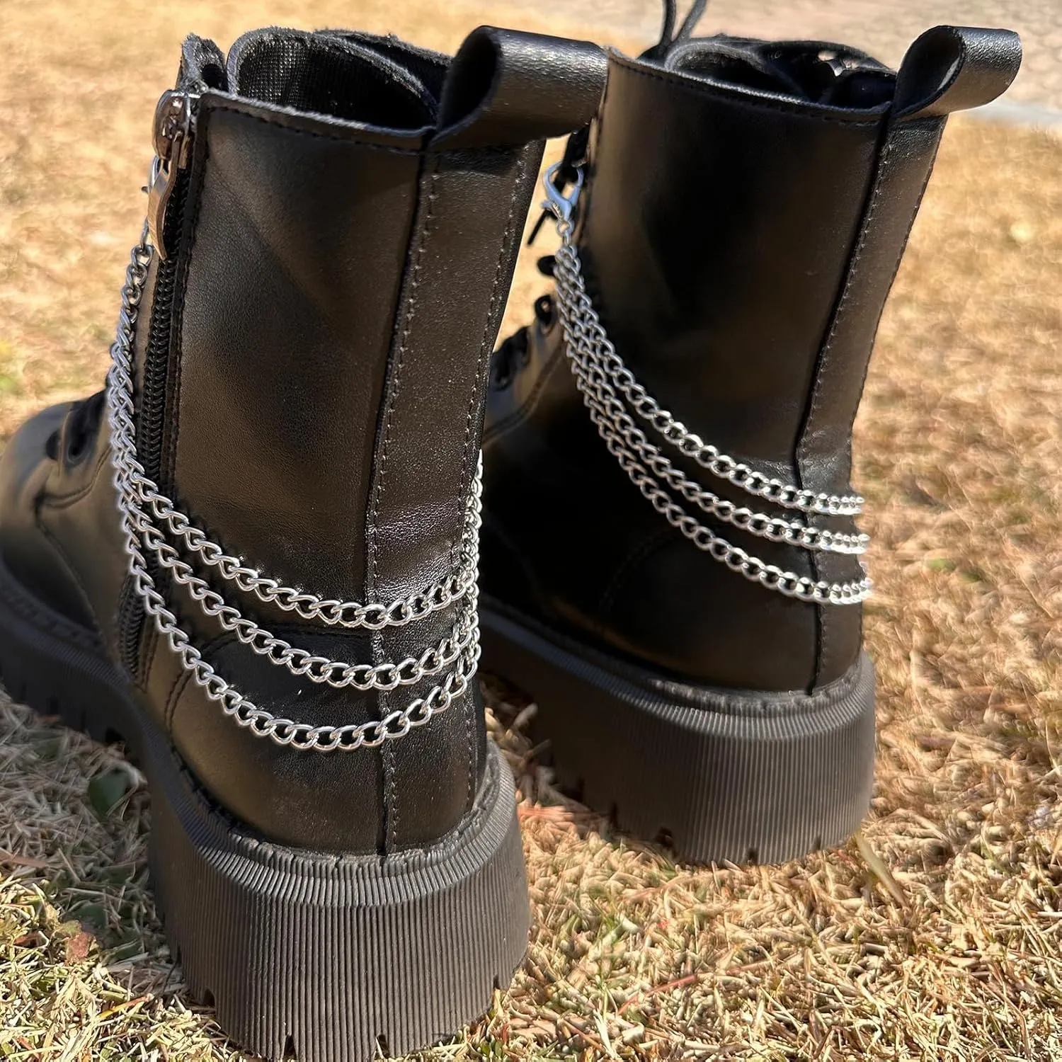 2PCS Shoe Charms Chain Shoelace Chains DIY Punk Shoe Accessories Decoration for Boot Sneaker Bag Handbags Pants Chain Keychain Cool Party for Girl Women