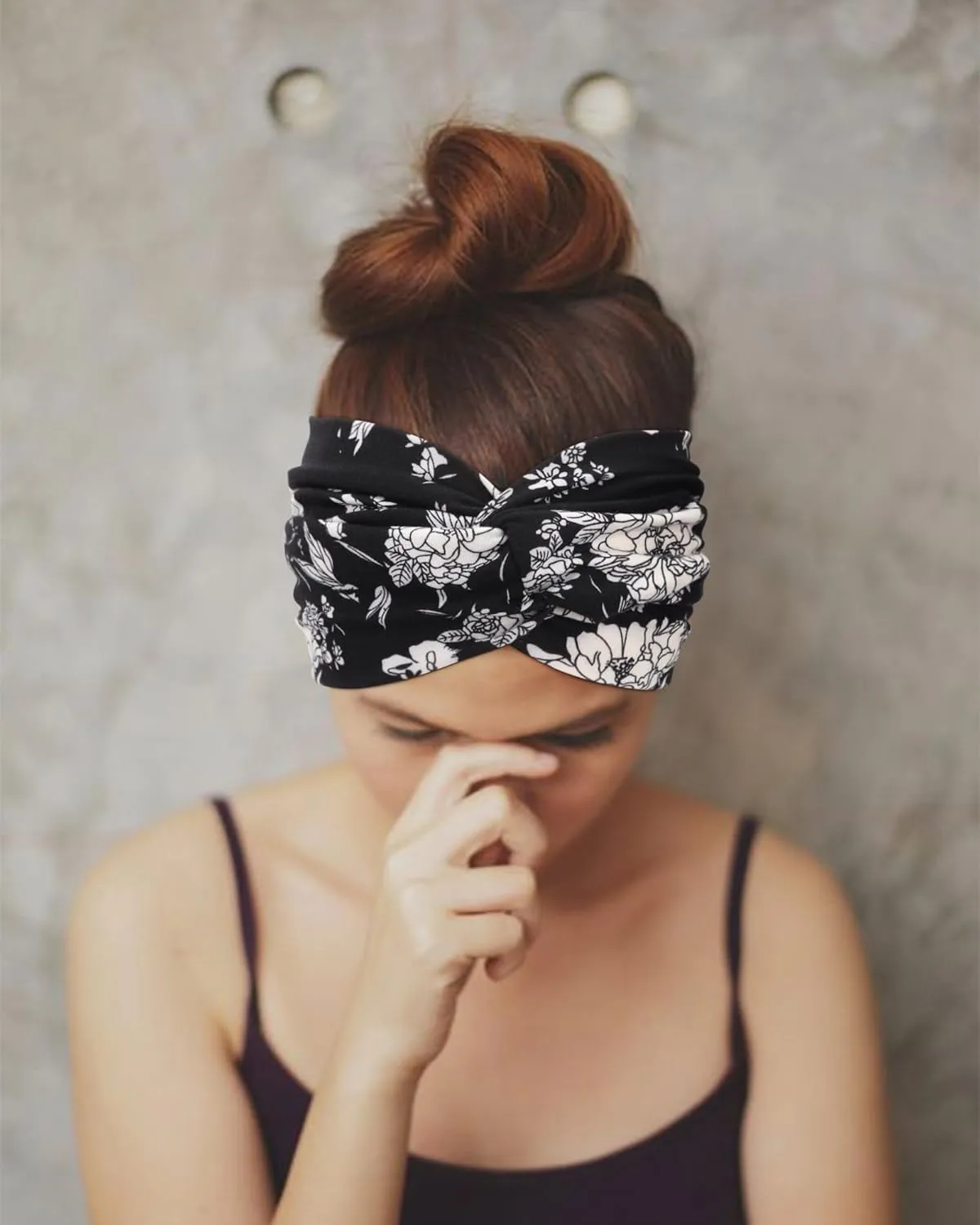 DRESHOW 8 Pack Headbands for Women Yoga Knotted Headbands Elastic Criss Cross Hair Accessories Sports Head Wrap Non Slip