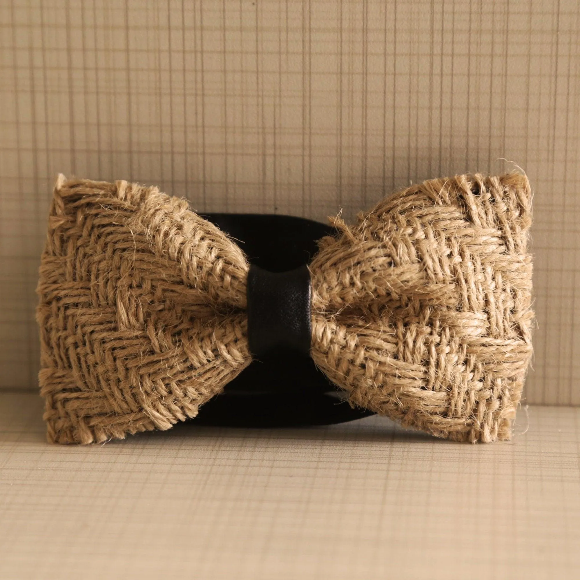 Natural Woven Jute bow tie - Mandujour Handmade