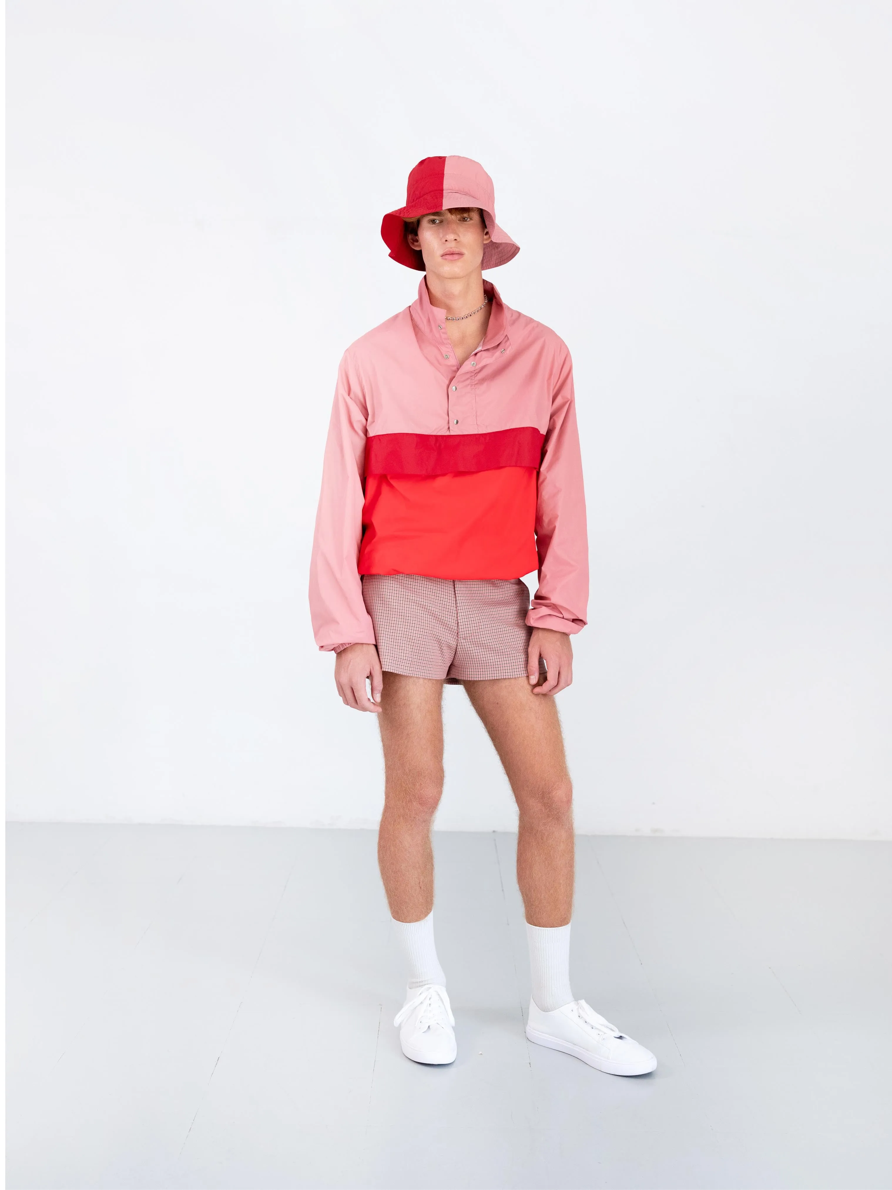 Technical bucket hat