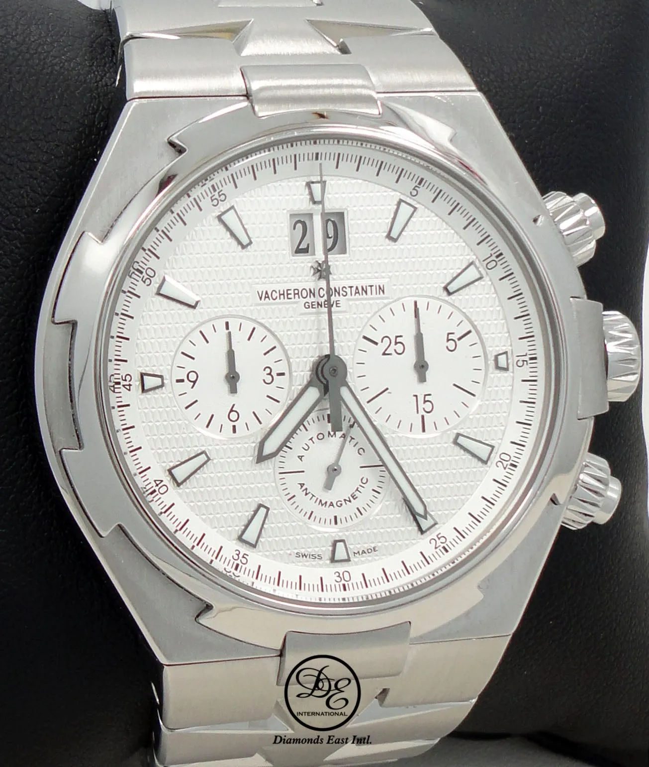 VACHERON CONSTANTIN OVERSEAS 49150/B01A-9095 CHRONOGRAPH WATCH SILVER DIAL
