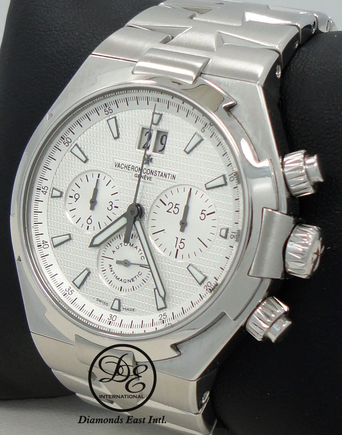 VACHERON CONSTANTIN OVERSEAS 49150/B01A-9095 CHRONOGRAPH WATCH SILVER DIAL