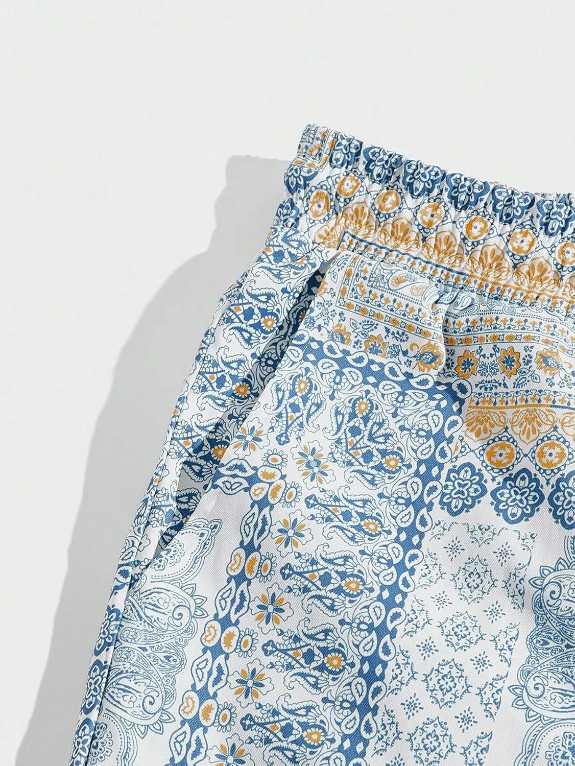 WDIRARA Men's Floral Letter Graphic Print Drawstring Waist Tie Front Sweatpants